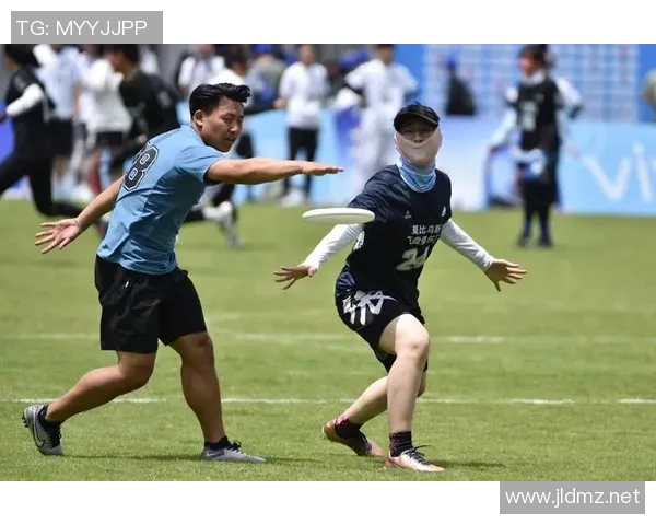 南京飞盘队技术革新引发热议探索飞盘运动的新发展与未来潜力 南京飞盘队技术革新引发热议探索飞盘运动的新发展与未来潜力