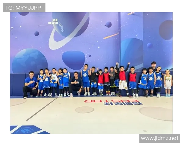 深圳飞盘队的崛起与发展探索:力量与团队精神的完美结合 深圳飞盘队的崛起与发展探索:力量与团队精神的完美结合