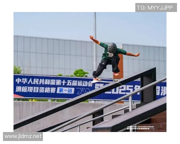 重庆街舞队在世界滑板锦标赛中以81分领先其他队伍勇夺榜首